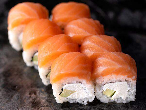 Godzilla sushi - Ролл Филадельфия