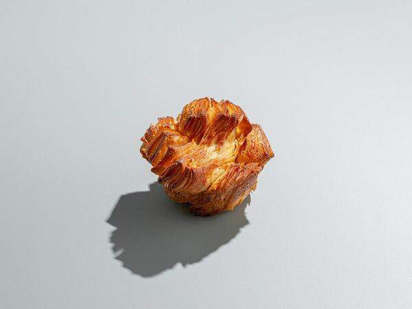 Футура угол - Слойка с кардамоном