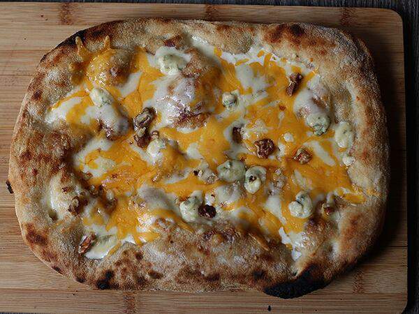 Fabbrica - Римская пицца Четыре Сыра