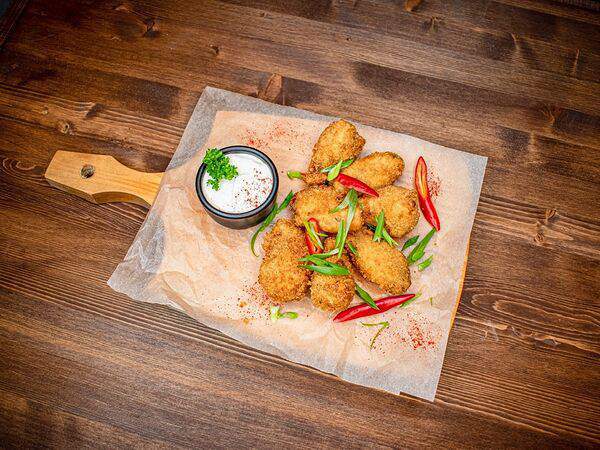 Бар Бавария - Хрустящие крылышки с соусом