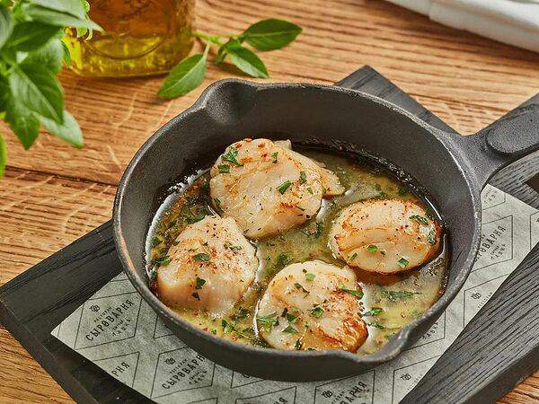 Сыроварня - Гребешки с чесноком и петрушкой