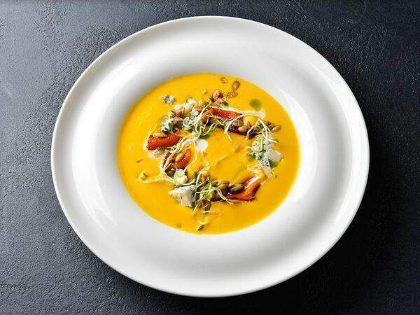 Ресторан Чеснок - Крем-суп из тыквы с Горгонзолой