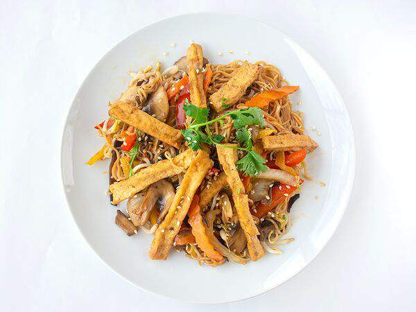 Вьетнамская кухня Cyclo - Лапша Вок вегетарианская