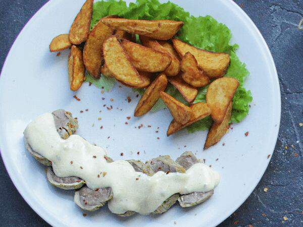 Традиции вкуса - Свиная вырезка в сырном соусе