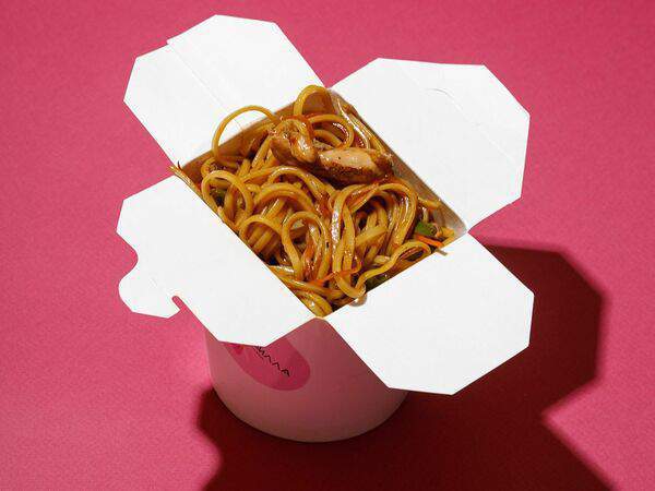 Baodzilla - Вок лапша с уткой