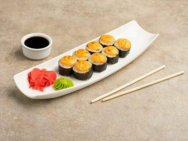 Fresh Gastrobar - Запеченный ролл Лава с соусом