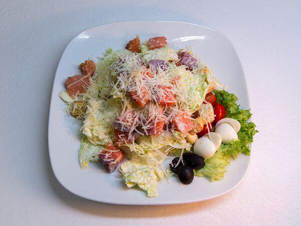 Сальвадор - Цезарь с семгой