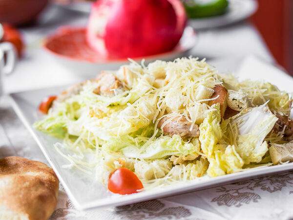 Хачапурная №1 - Цезарь с курицей