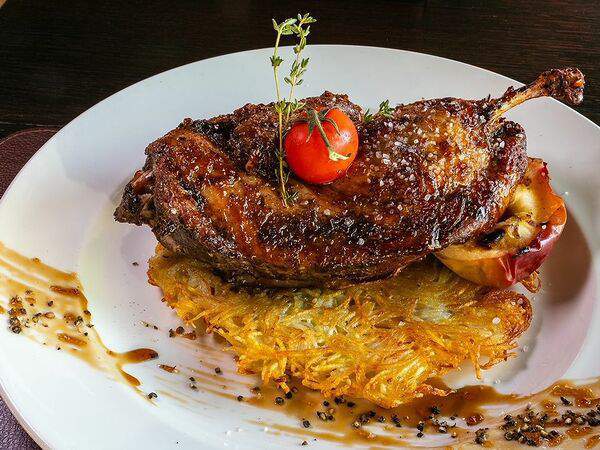 Hosper Hops Pub - Утка томленая со стаутом