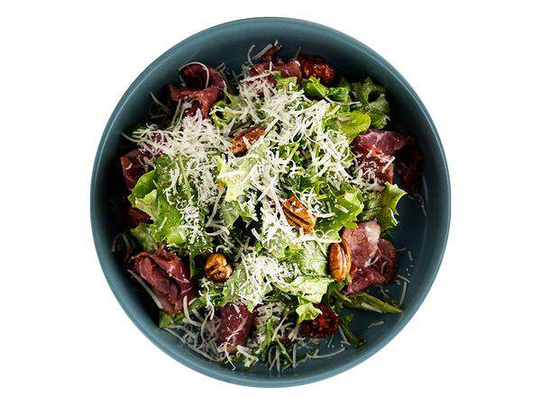 Traveller's Coffee - Салат с пастрами