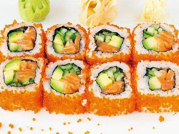 Луиджи - Ролл Калифорния с свежим лососем