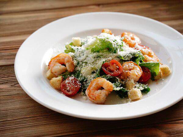 Че? Харчо! - Салат Цезарь с креветкой