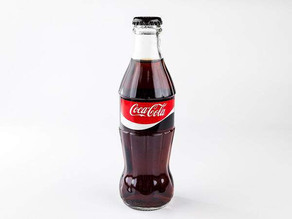 Udcкафе Upside Down Cake - Кока Кола лайт