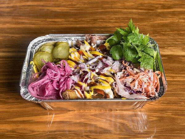 Hey Buddy - Томлёная говядина с жареным картофелем