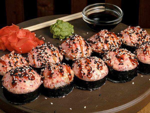 Grizzly Food - Запеченный ролл Сяке Маки