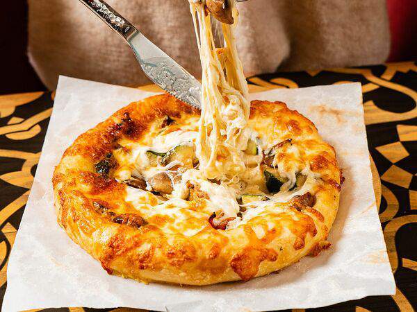 Чайхана Баклажан - Чизбот c куриным бедром барбекю