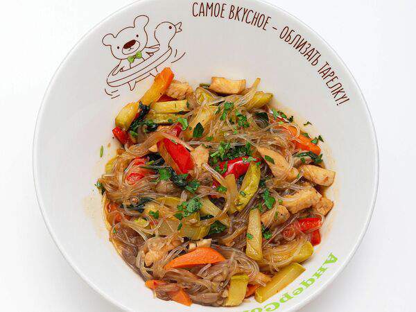 АндерСон - Стеклянная лапша фунчоза с индейкой, овощами и вешенками в устричном соусе