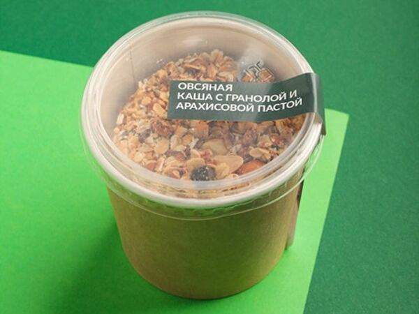 Даблби - Каша овсяная с гранолой и арахисовой пастой