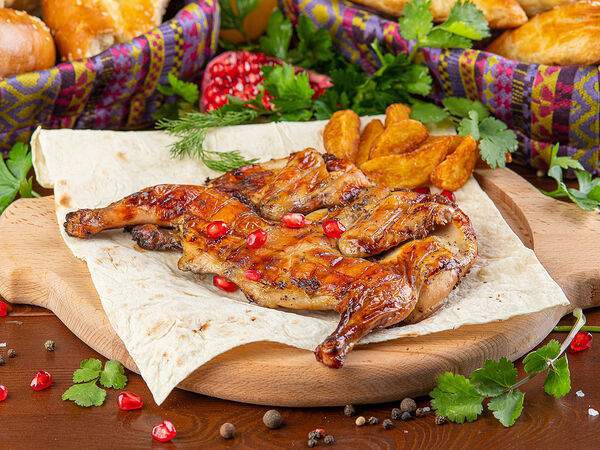 Plove - Цыпленок корнишон в тандыре