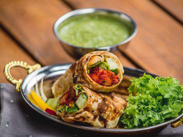 Индийская точка - Чикен катти ролл