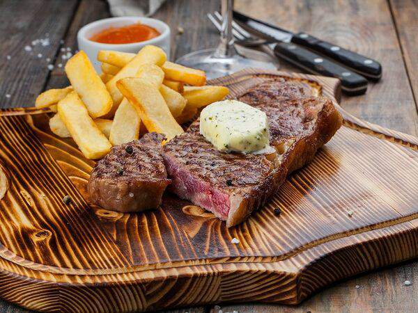 Grizzly Bar - Нью-Йорк стейк