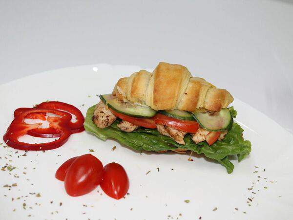 Cactus - Круассан с курицей