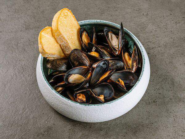 12 - Мидии в сливочном соусе