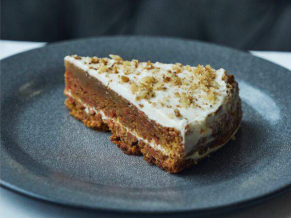 Фитнес-кафе от X-Fit - Пирог морковный со сливочным кремом