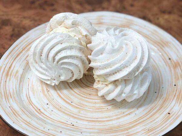 Кондитерская Карамель - Пирожное Безе