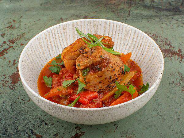 Гастроном - Куриное бедро в соусе