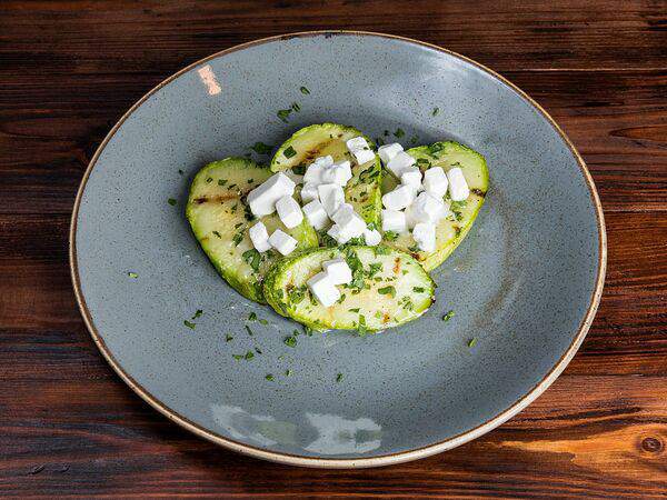 Трактир Колесо - Кабачки с брынзой