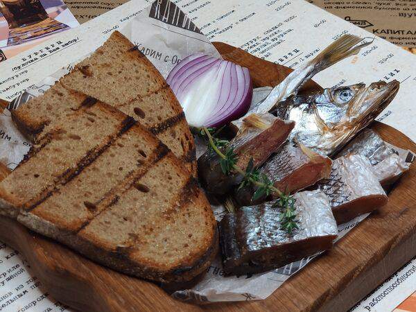 Капитал Grill & Beer - Корюшка вяленая