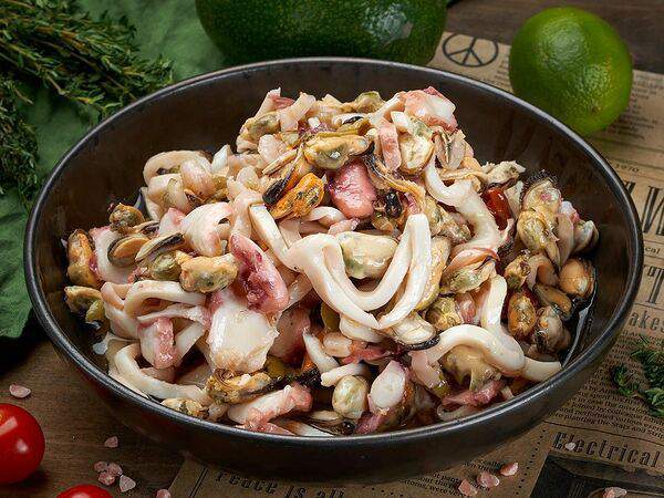 Рыбная мануфактура №1 - Коктейль из морепродуктов в масле