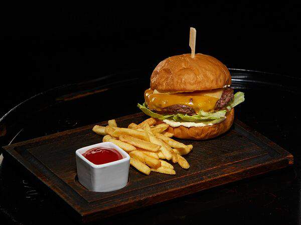 Рельс - Бургер Рокки