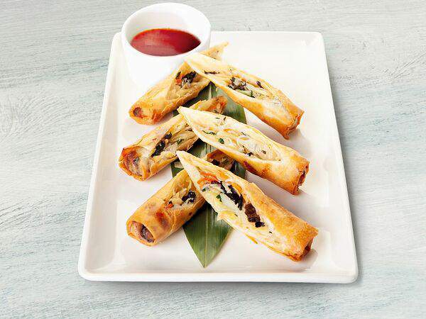 Суши сан - Спринг-роллы с говядиной и овощами