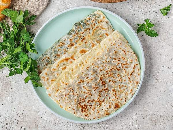 Двор Помидор - Кутабы с сыром