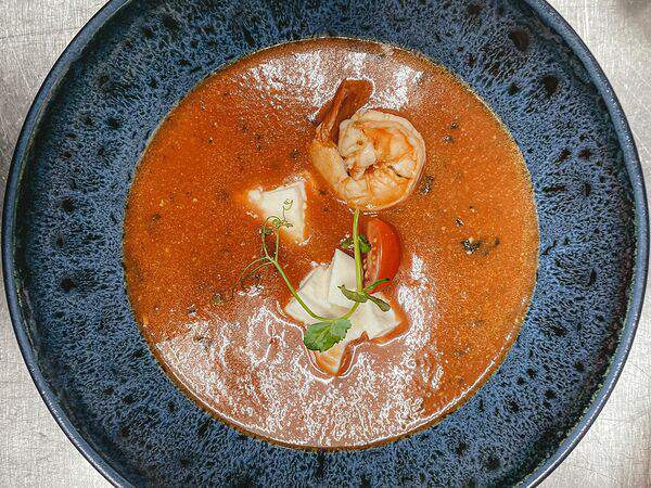 Квартира - Томатный суп с тигровой креветкой