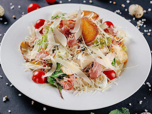 Гастро-бар Hearts - Цезарь с креветкой