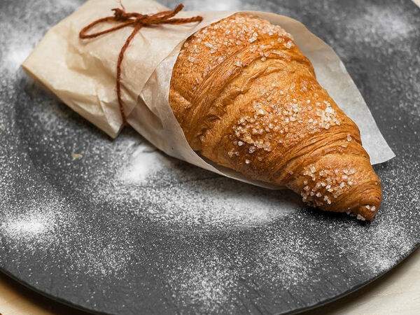 Пекарня Буханка - Круассан с заварным кремом