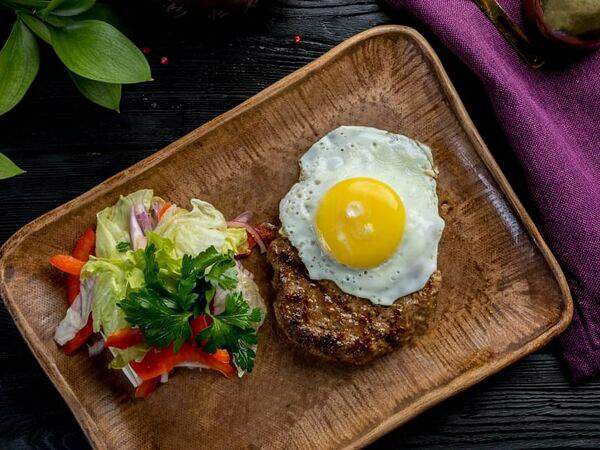 Idel - Бифштекс с яйцом