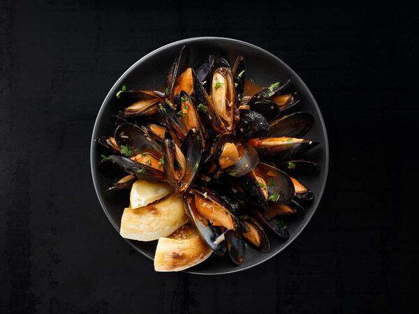 Рис - Мидии Сальса россо