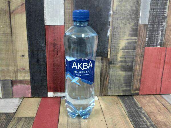 Чарли - Вода Aqua Minerale Газированная