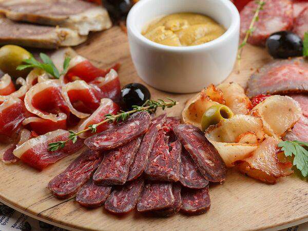 Pivovar - Ассорти мясное