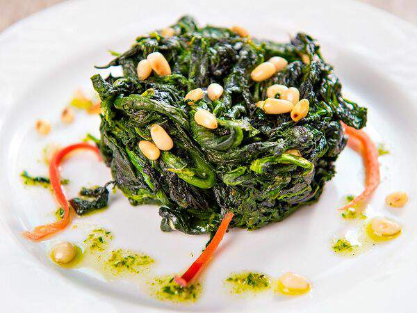 Ресторан Доставки Мамуля - Шпинат, обжаренный с кедровыми орешками