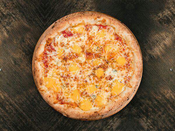 Костёр Пицца и Гриль - Пицца Четыре сыра классическая