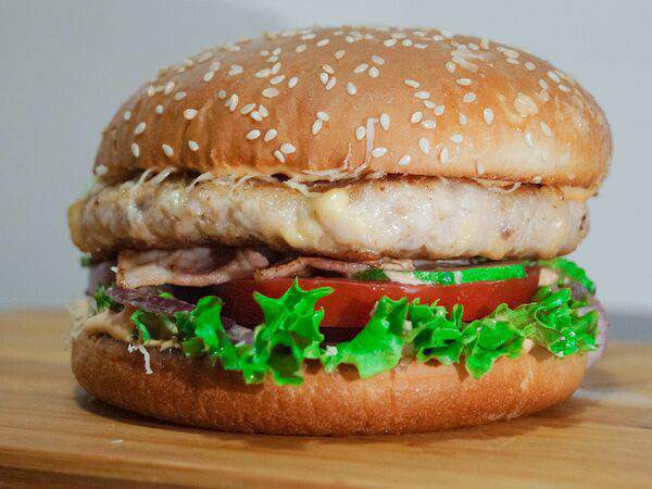 Бургерная Бычара - Бургер с курицей и сыром