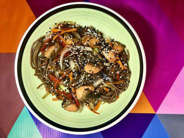 Mushu - Соба с лососем