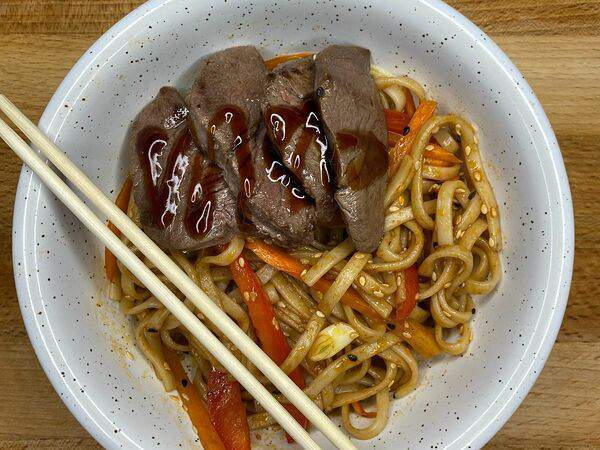 Кухнякафе - Вок с говядиной