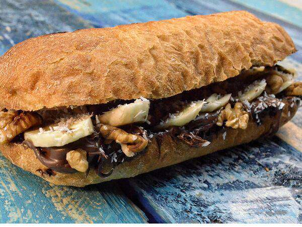 Ахиллес - Сладкий денер с бананом