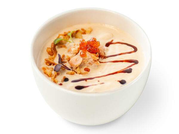 Fusion Sushi - Крем-суп с икрой и лососем